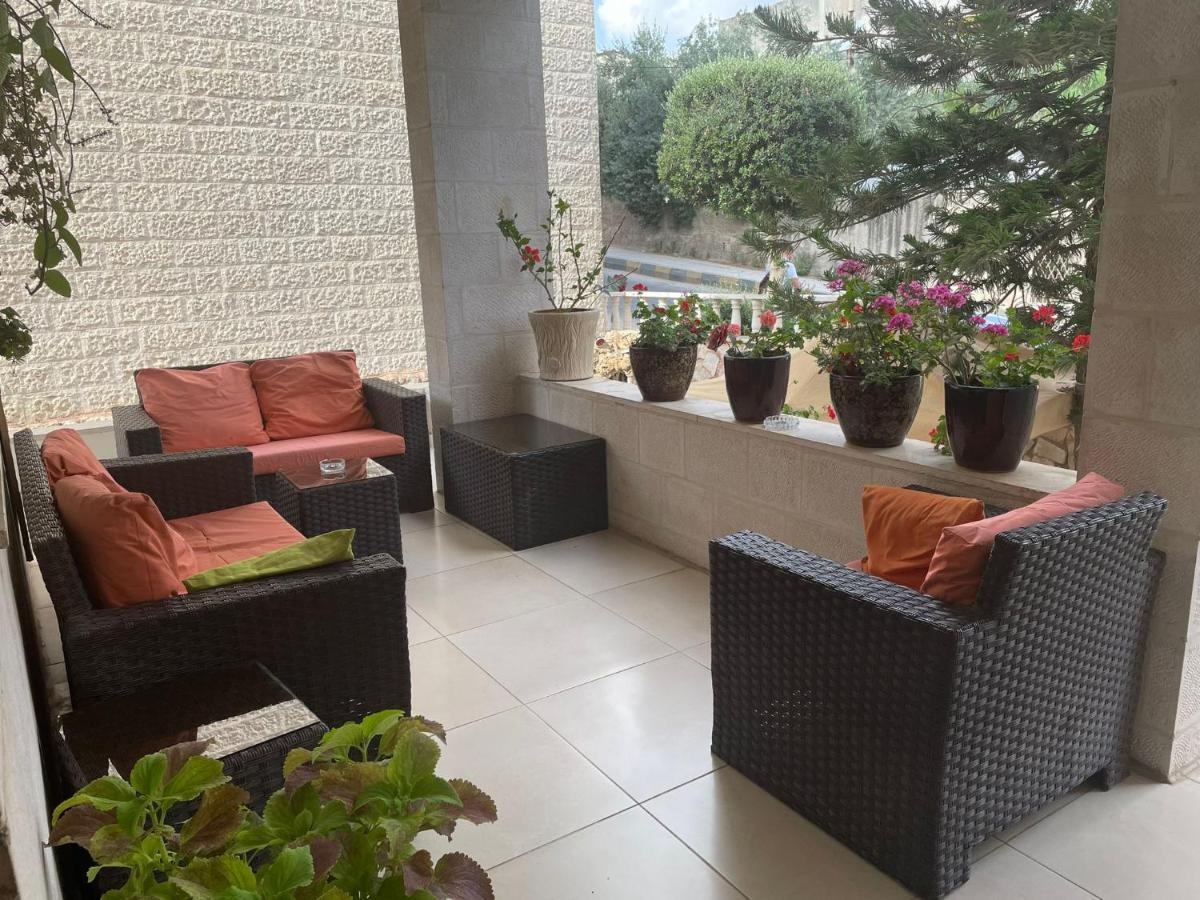 Tell Madaba Hotel Exterior photo