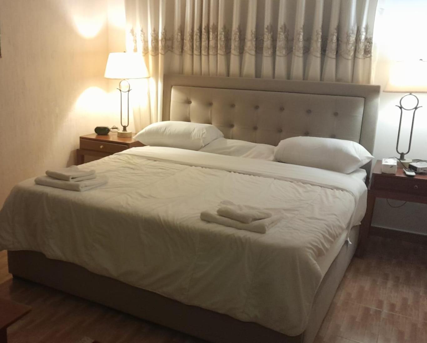 Tell Madaba Hotel Exterior photo