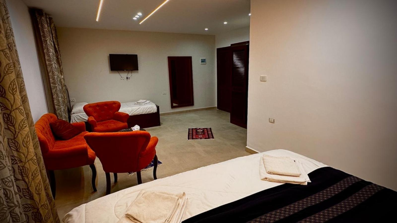 Tell Madaba Hotel Exterior photo