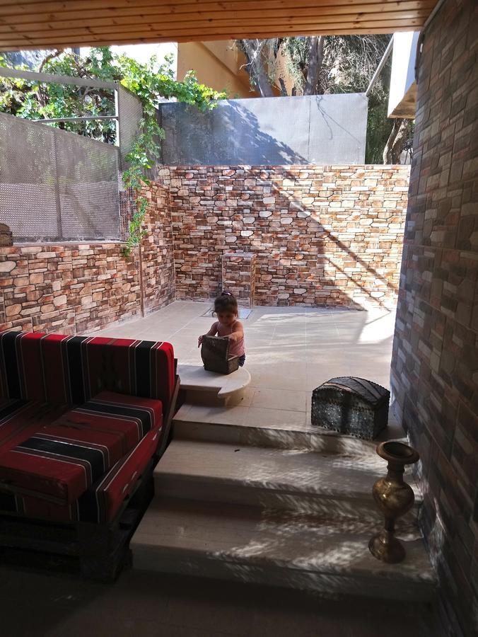 Tell Madaba Hotel Exterior photo